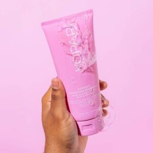 🌺 Kopari Coconut Hydrating Body Wash (9 oz) — BRAND NEW 🌺
